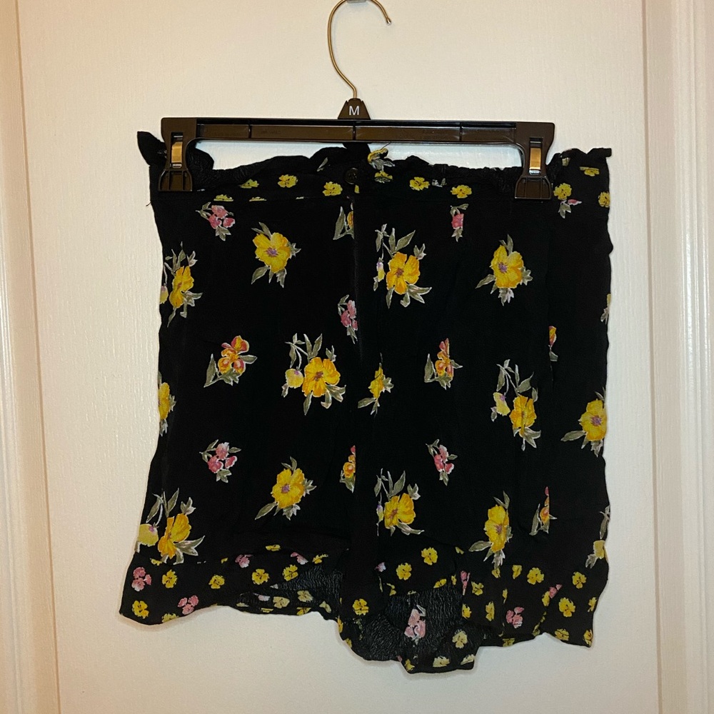 Forever 21 high waisted floral shorts